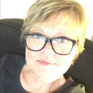 Meet your Posher, Tina